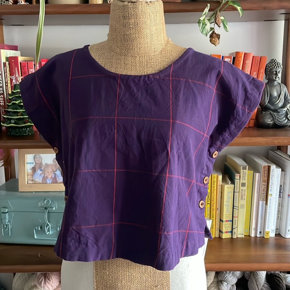 Liz Alig Cropped top